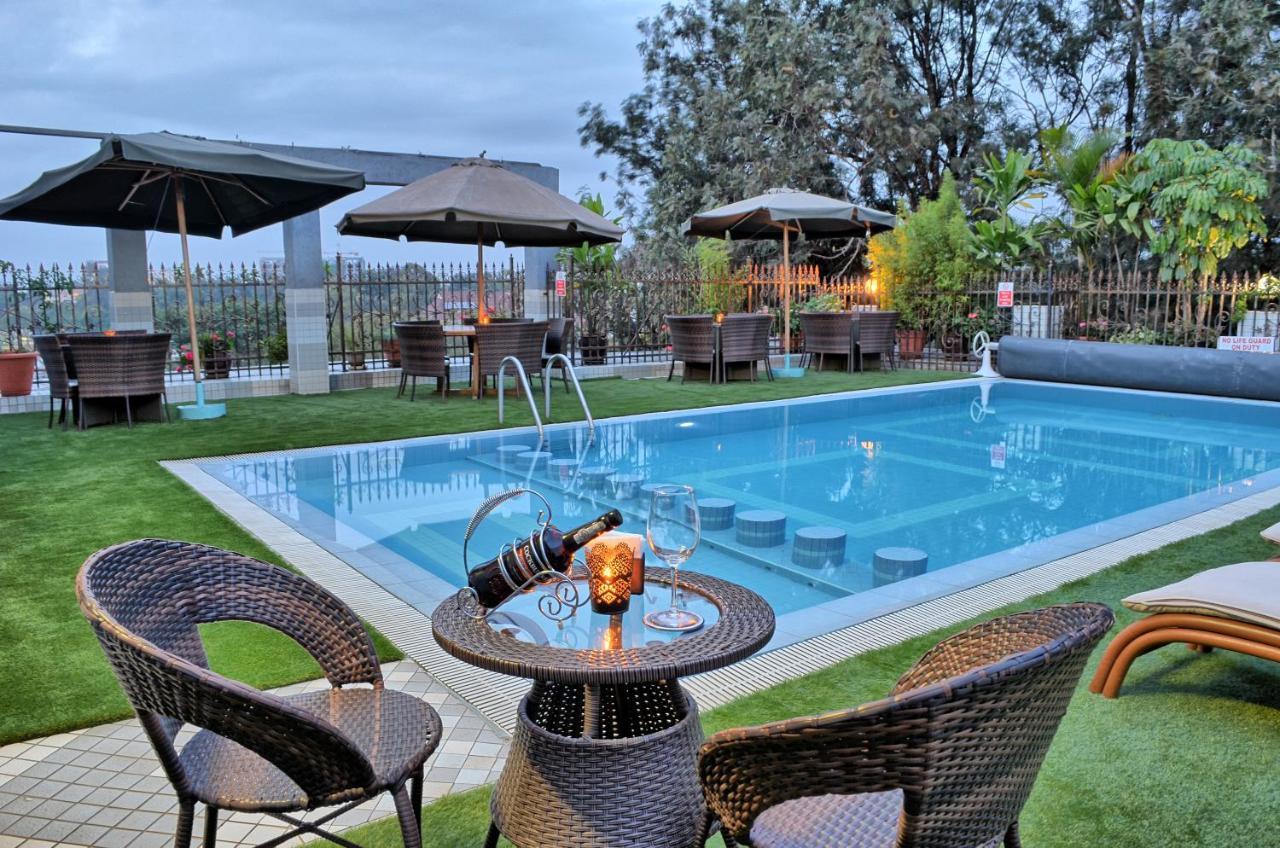 Clarence House Nairobi Appartement Buitenkant foto