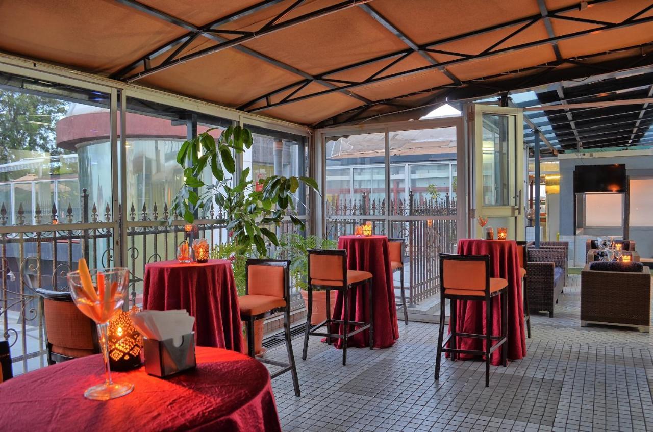 Clarence House Nairobi Appartement Buitenkant foto